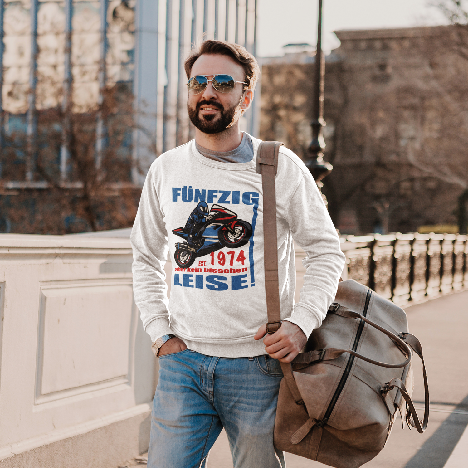 Sweatshirt