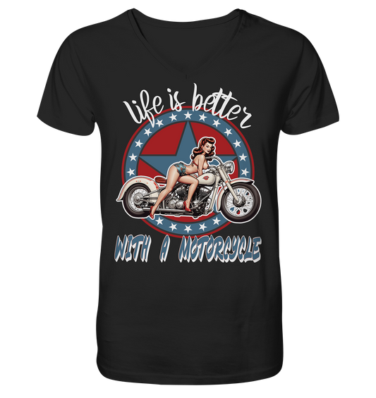 life is better with a motorcycle - Retro Design I - Herrn V-Neck Shirt