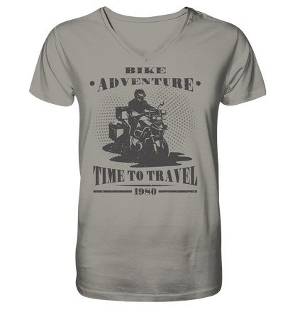 Adventure Bike 1980 - Herrn V-Neck Shirt