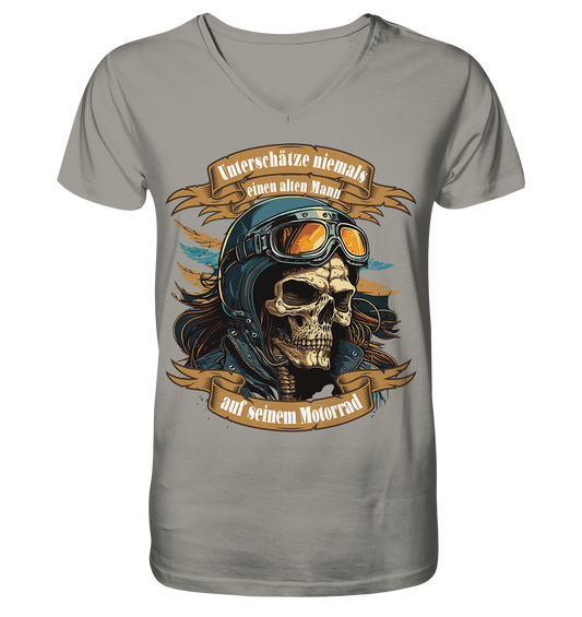 Unterschätze niemals einen alten Mann auf seinem Motorrad - Herrn V-Neck Shirt